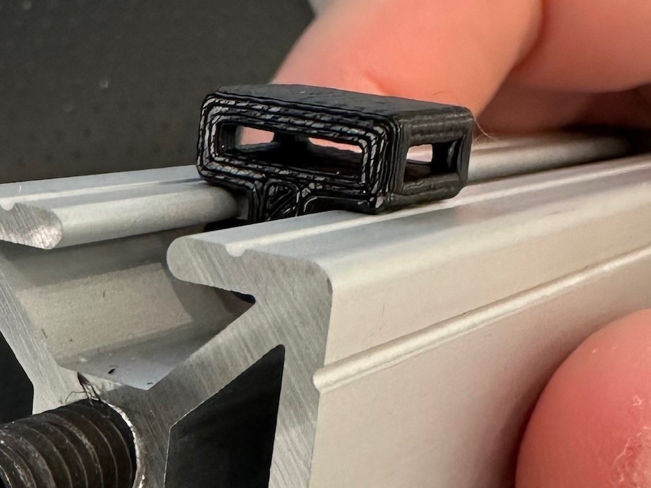 25MM Aluminum Extrusion Bi-Direct Zip Tie Mount