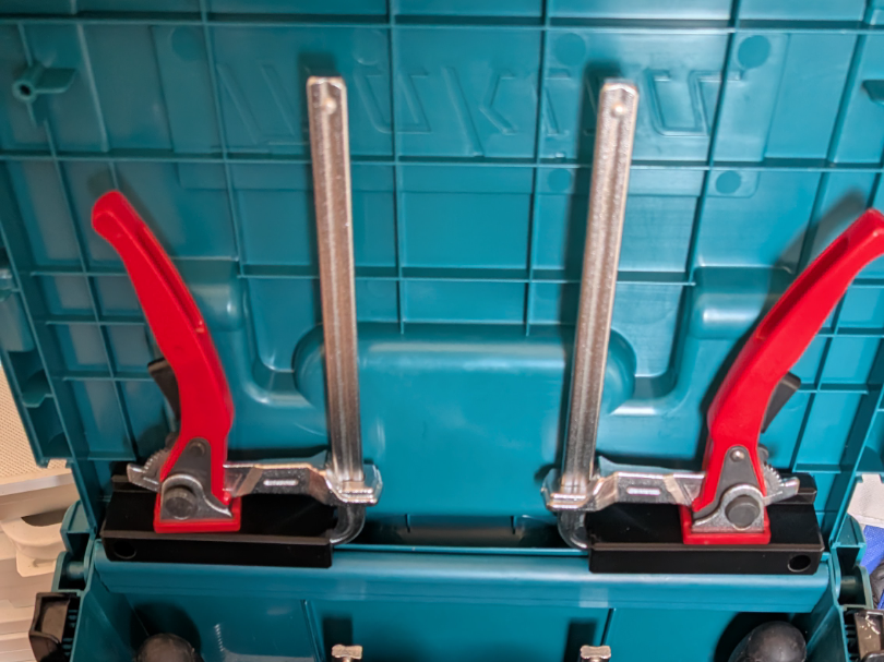 Rail clamp holder for Makpac cover