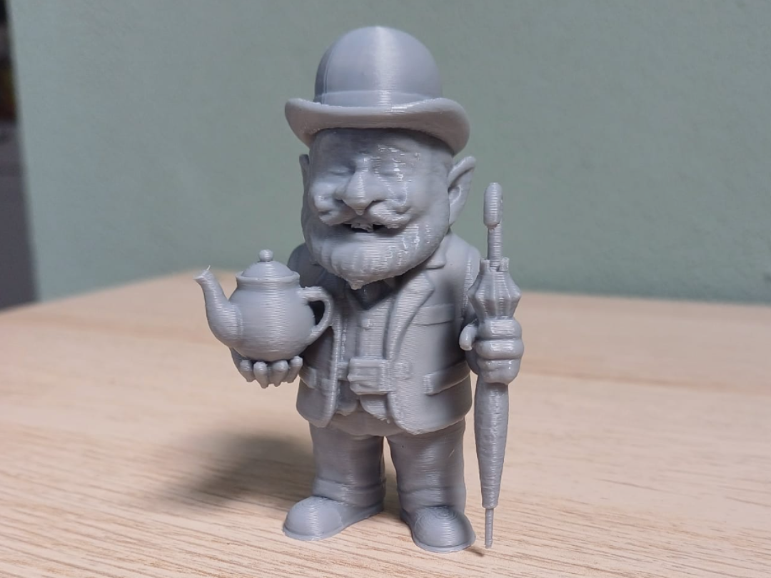 The Proper English Gnome