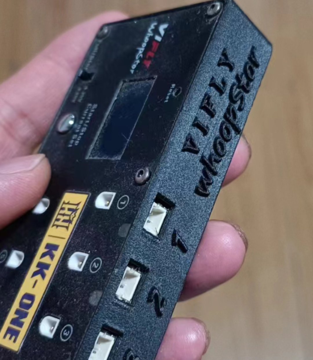 vrfly whoopStor 充电器 外壳