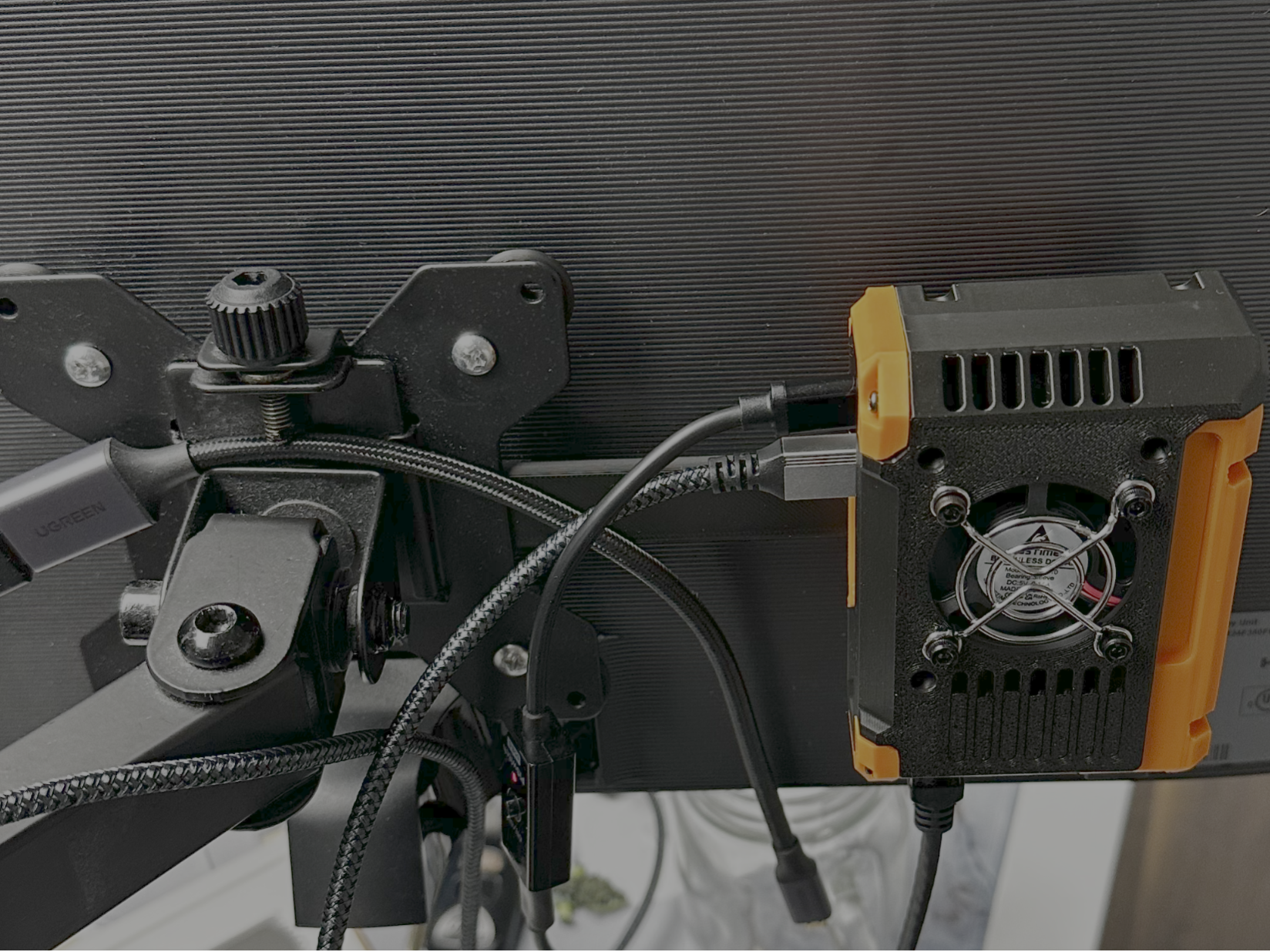 Raspberry Pi 5 Case with VESA Mount & Power Button