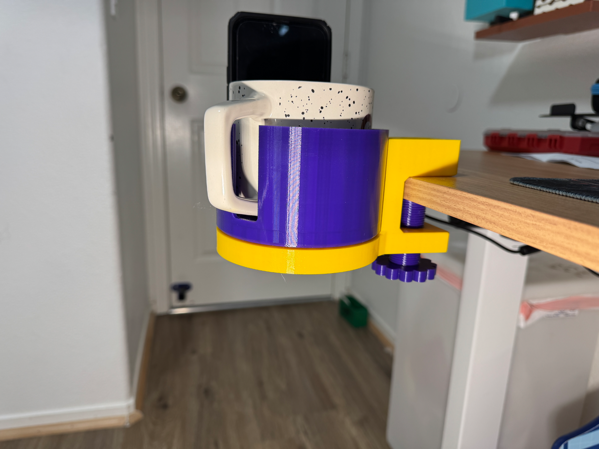 Modular cup holders