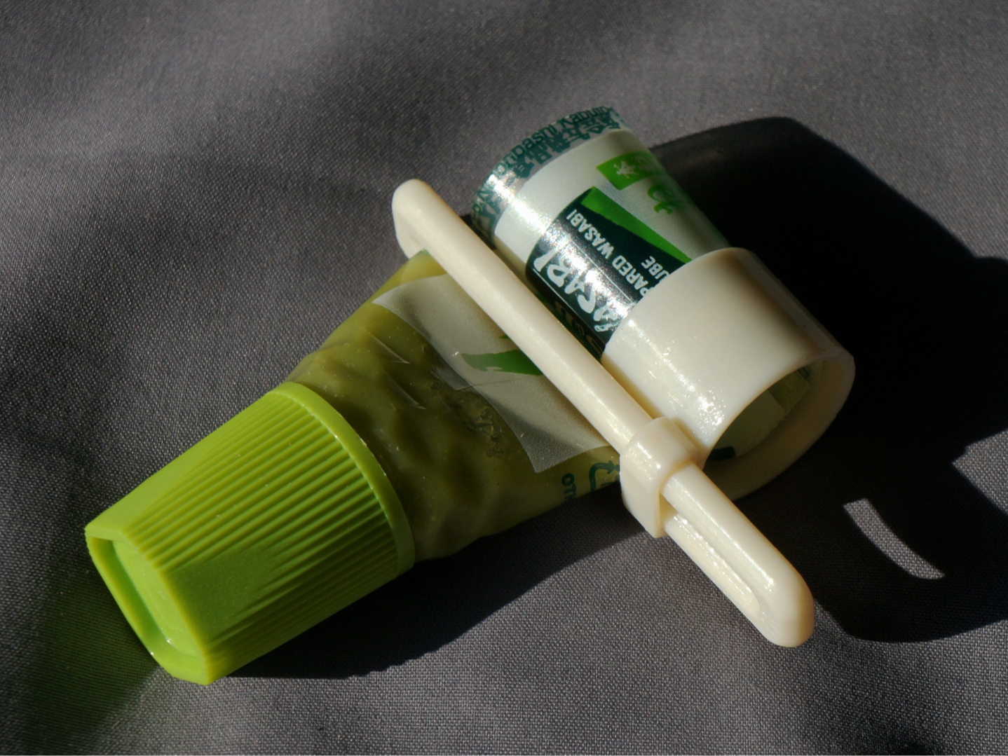 Tube squeezer