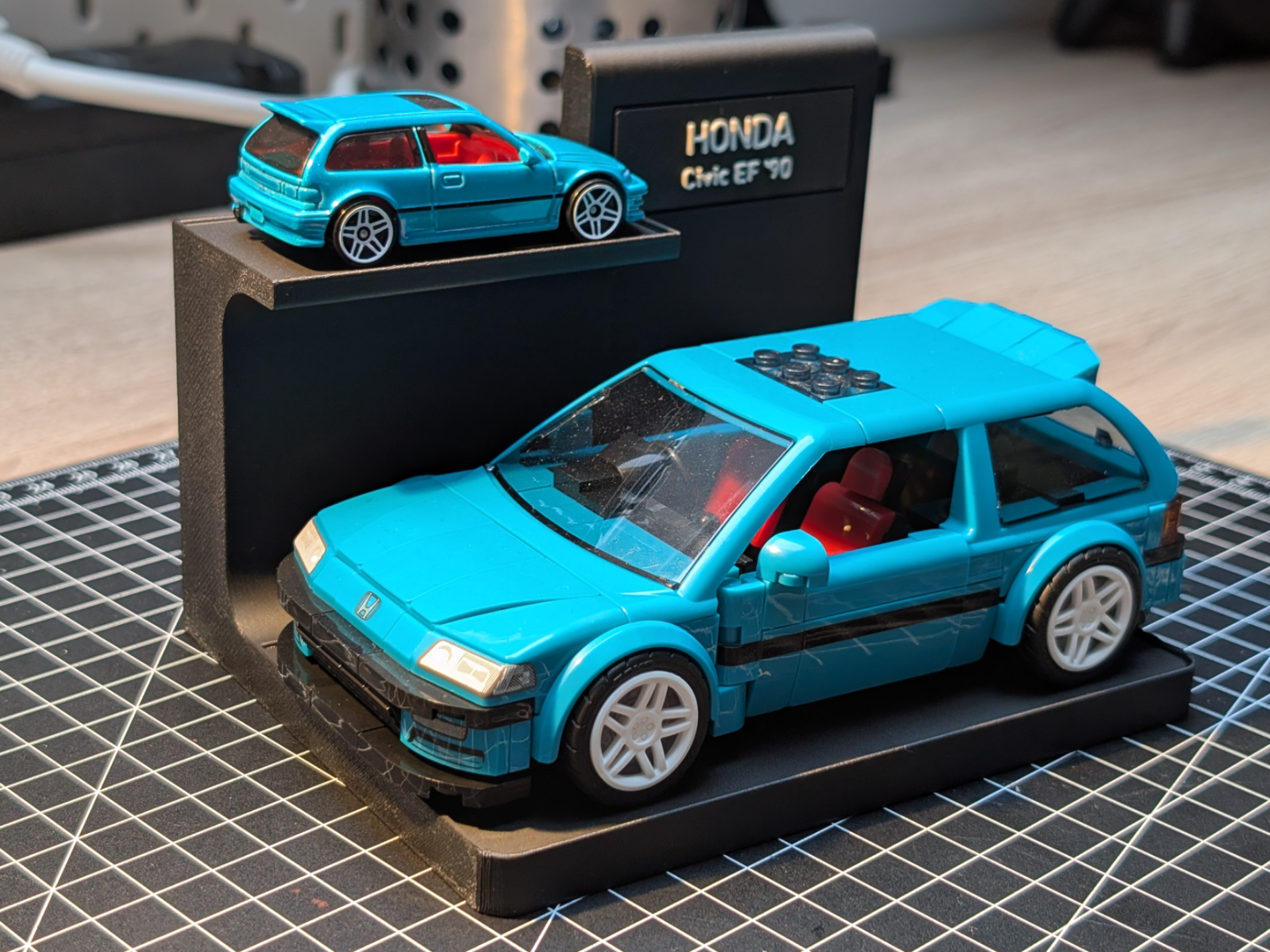 Brick Shop Display - Civic and S2000