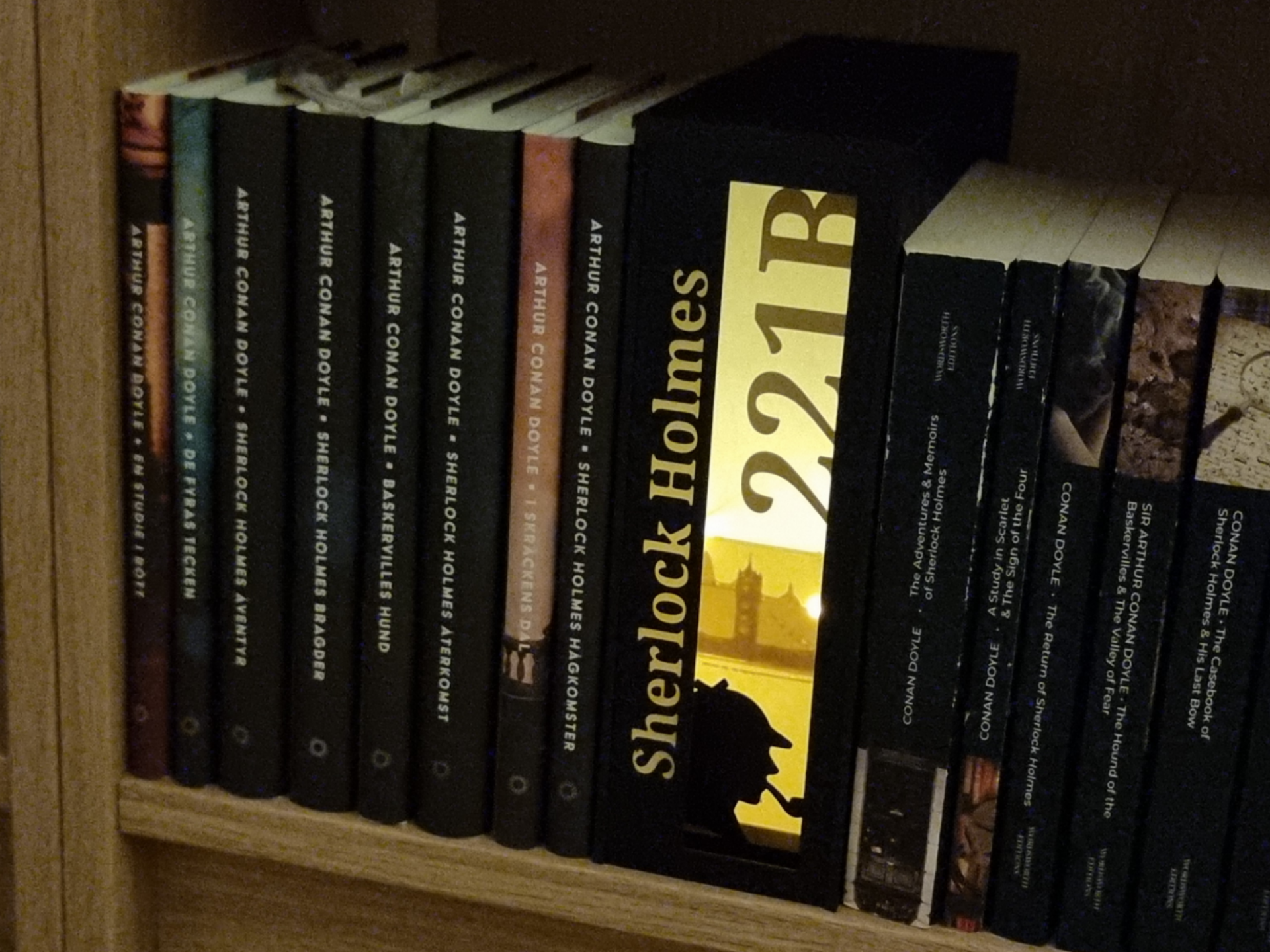 Sherlock Holmes Book nook