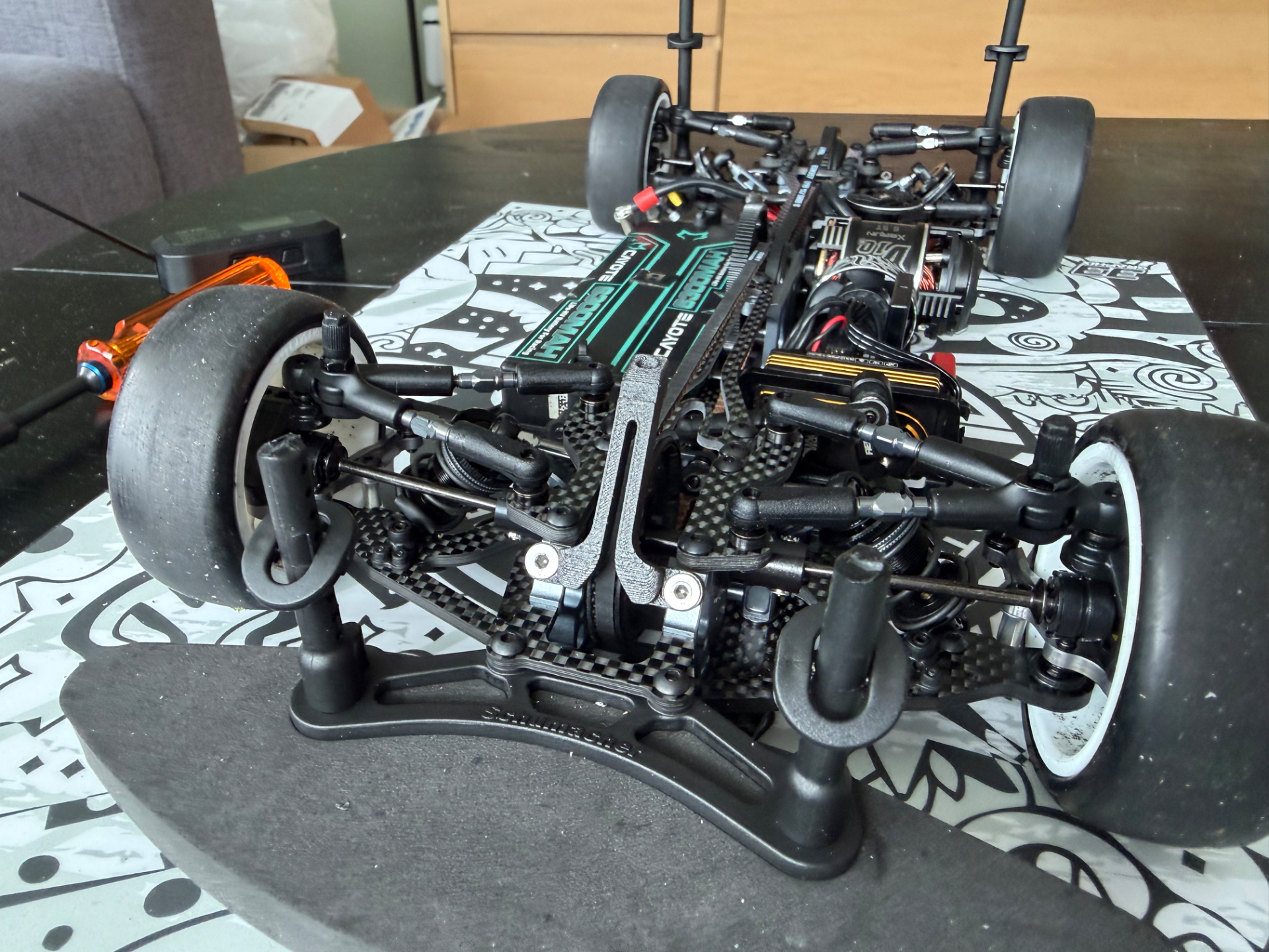 Schumacher Mi10 Front Body Support