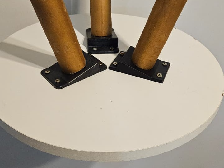 Suporte/Reparo para junção de pés de mesa MDF