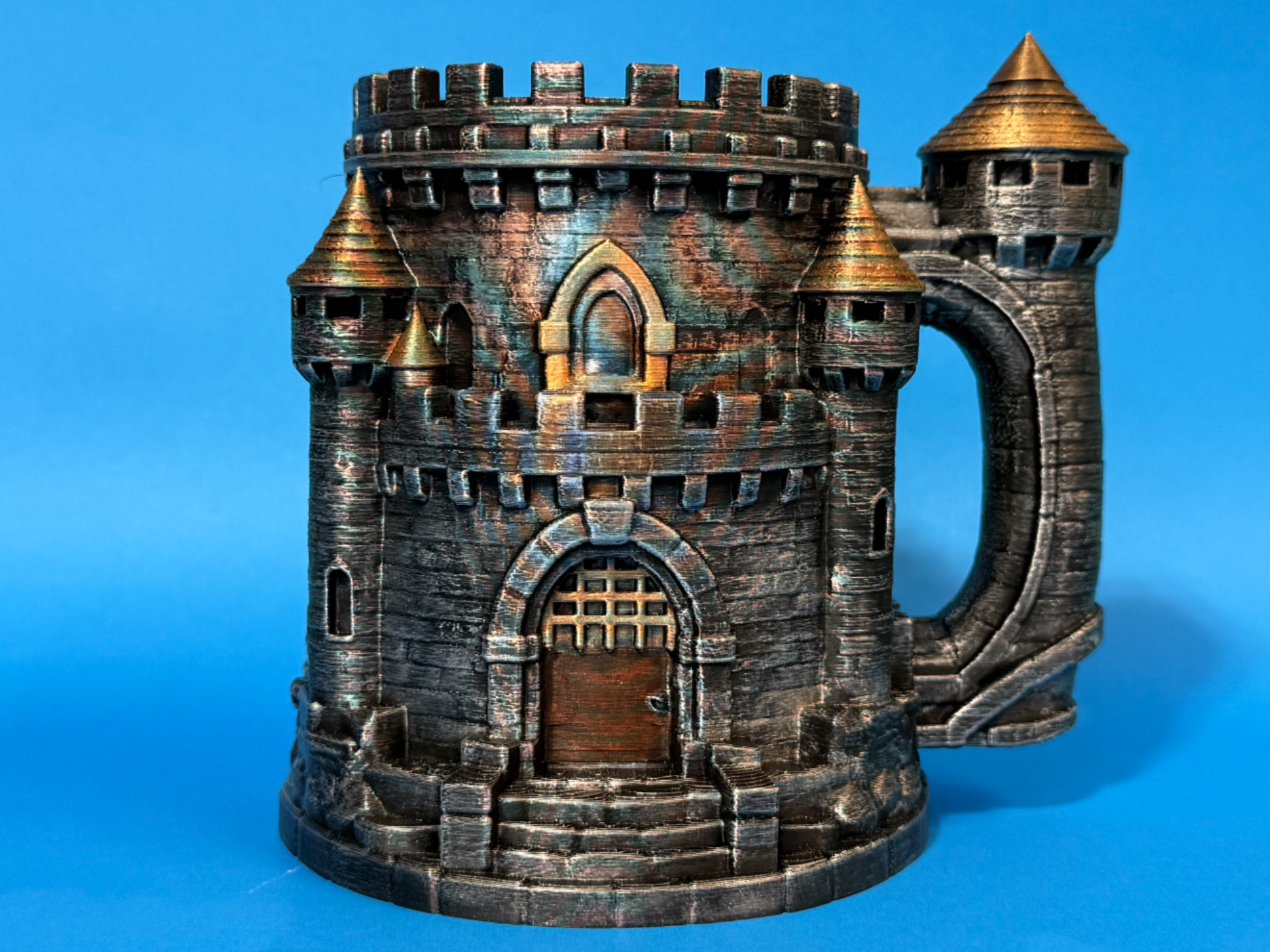 Castle themed tankard/can holder-single color