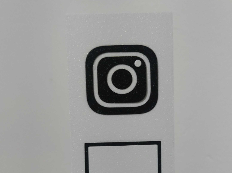 PLACA QRCODE INSTAGRAM