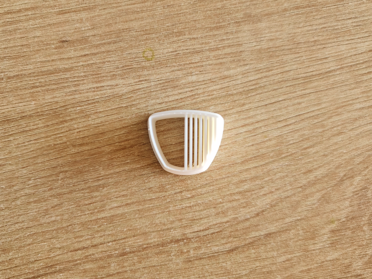 medium trapezium shape with ribs