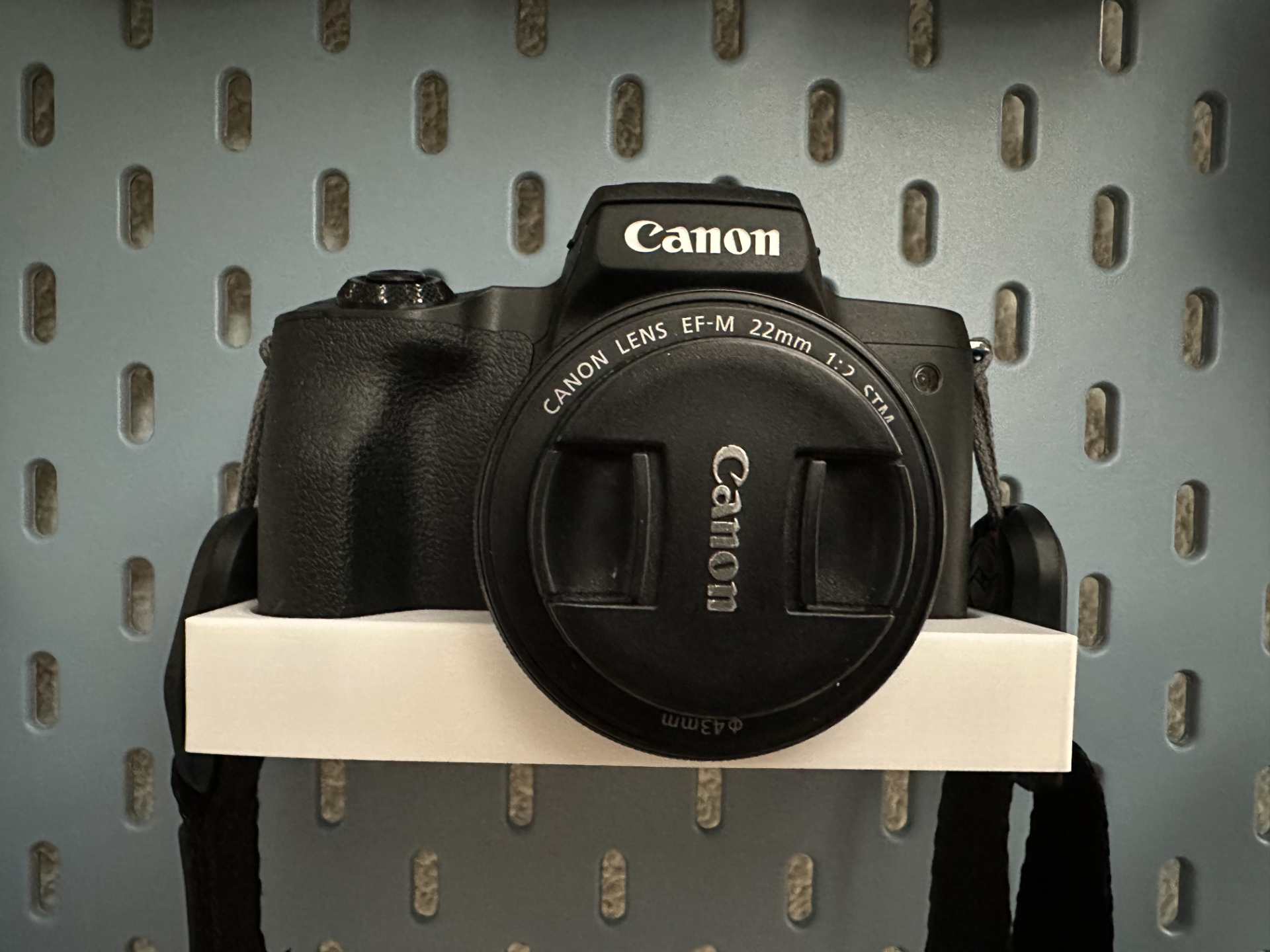 IKEA Skadis T-Clip Canon M50 Holder