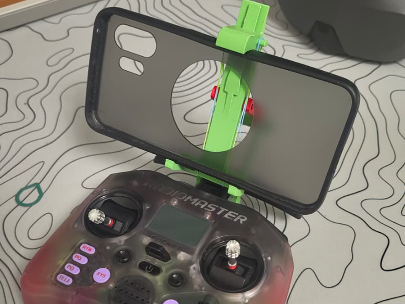 Radiomaster Pocket phone stand compact