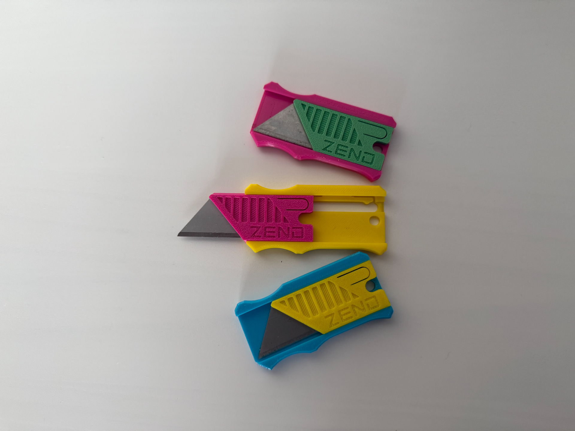 Zend Slider V2 (Improved Thumb Grip)