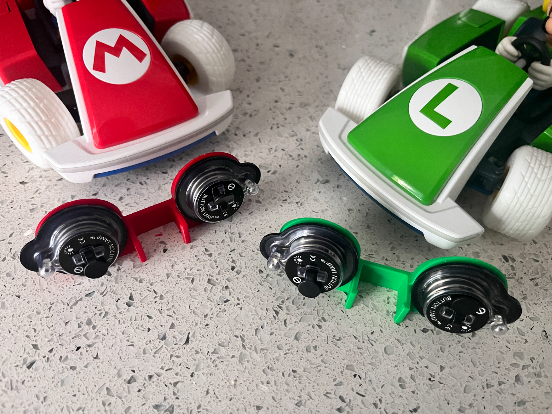 Mario Kart Live: Home Circuit "headlights"