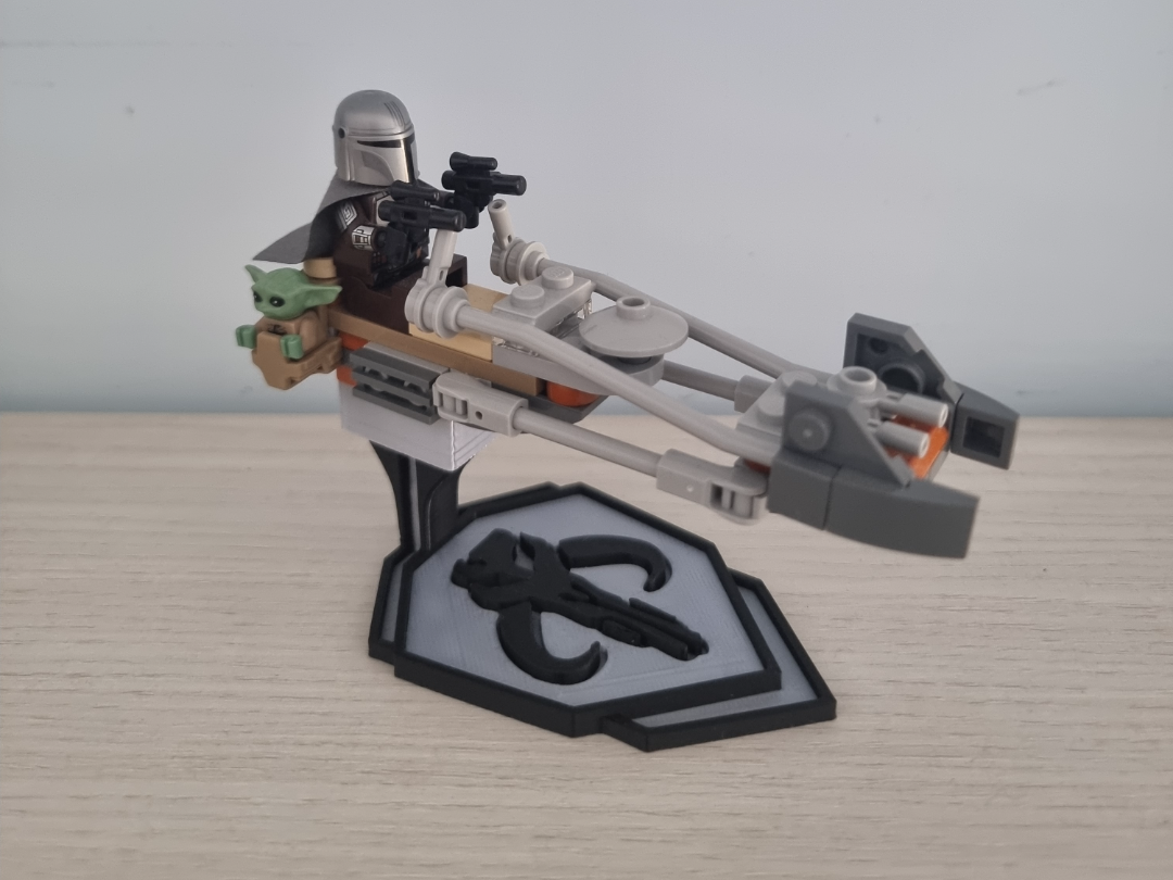 Mandalorian Speeder display Star Wars 75436