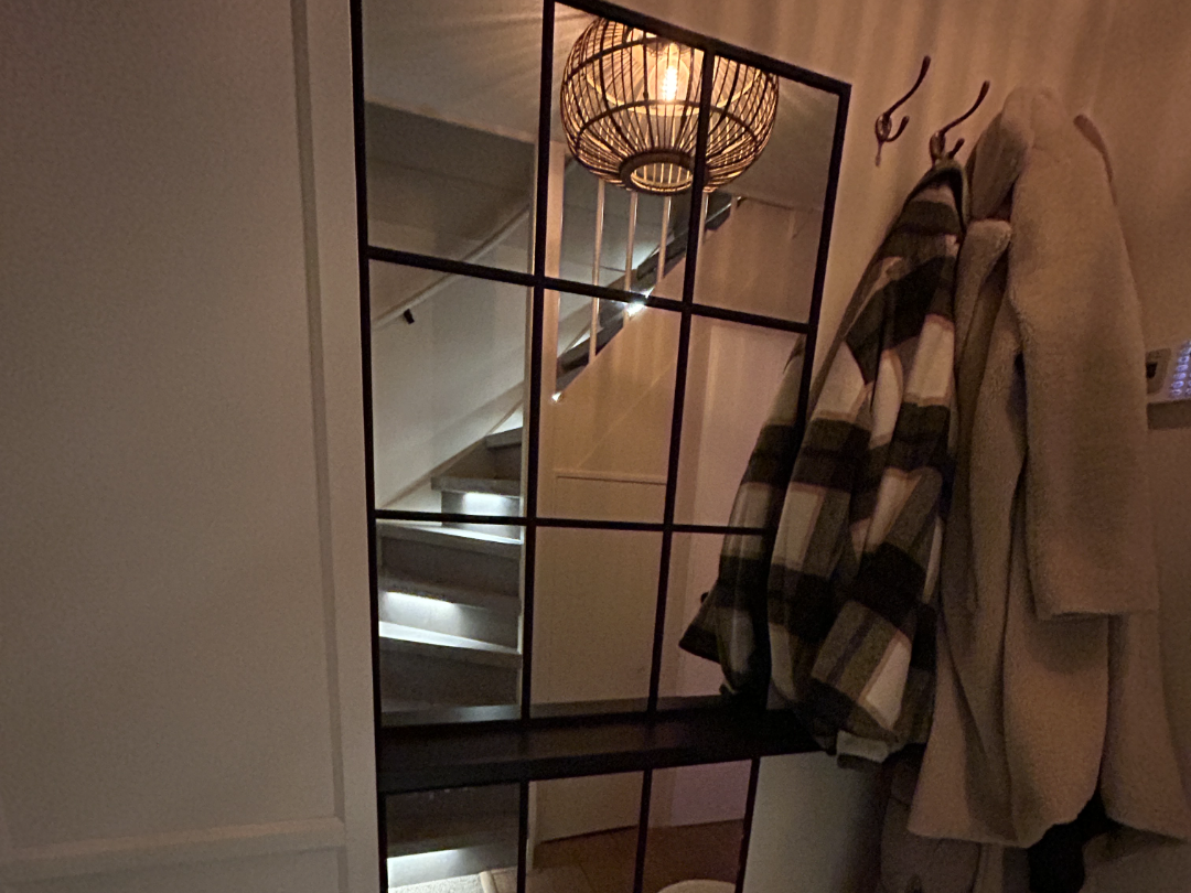 Ikea LÖNSÅS mirror frame 9x9 hack! by techro3D
