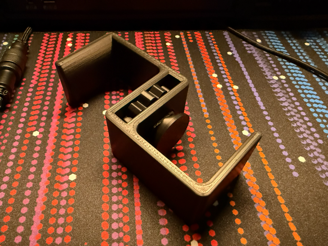 Headphone Hanger v1