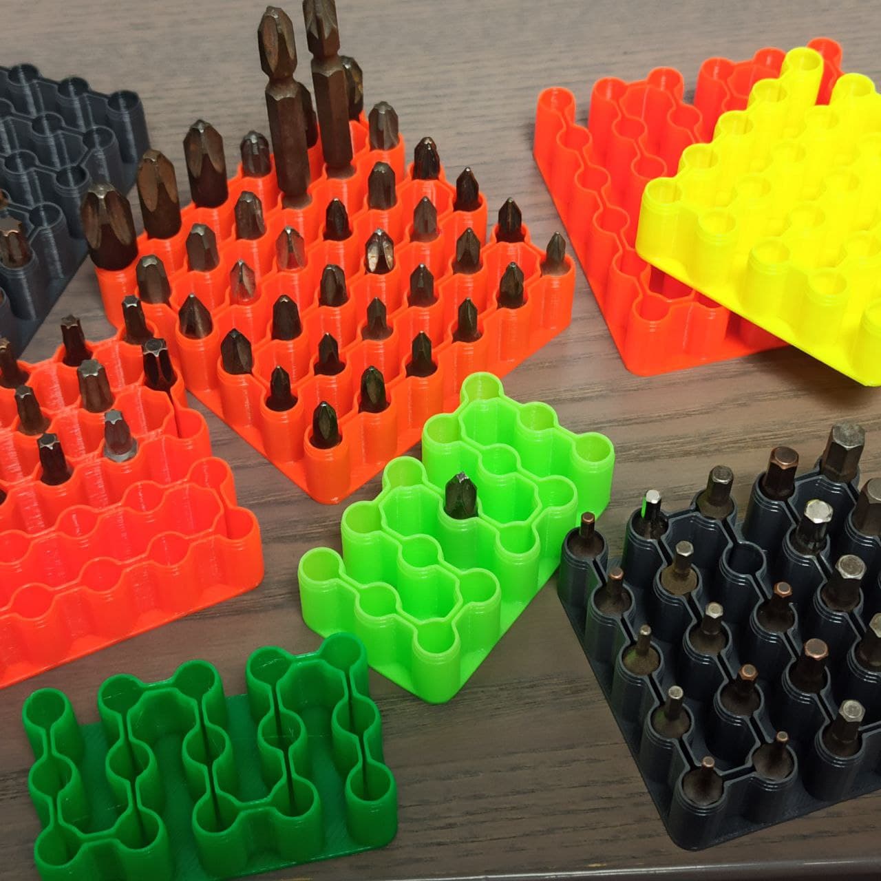 Bit holder for hexagon screw bits