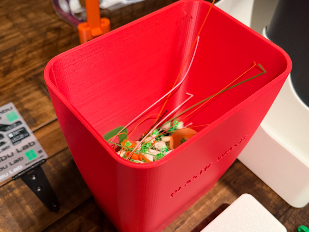 Trash Bin