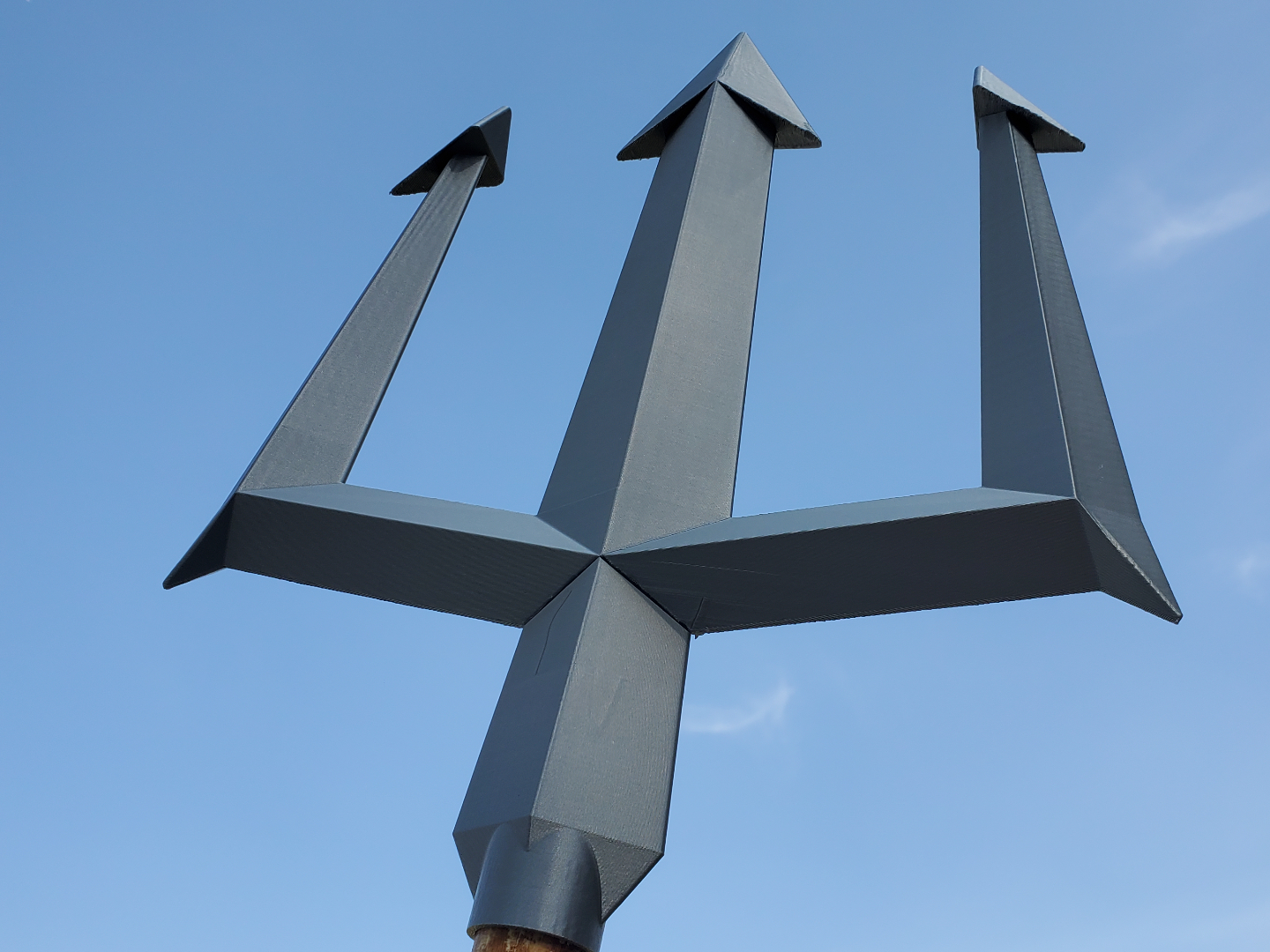 Trident weapon head and pommel