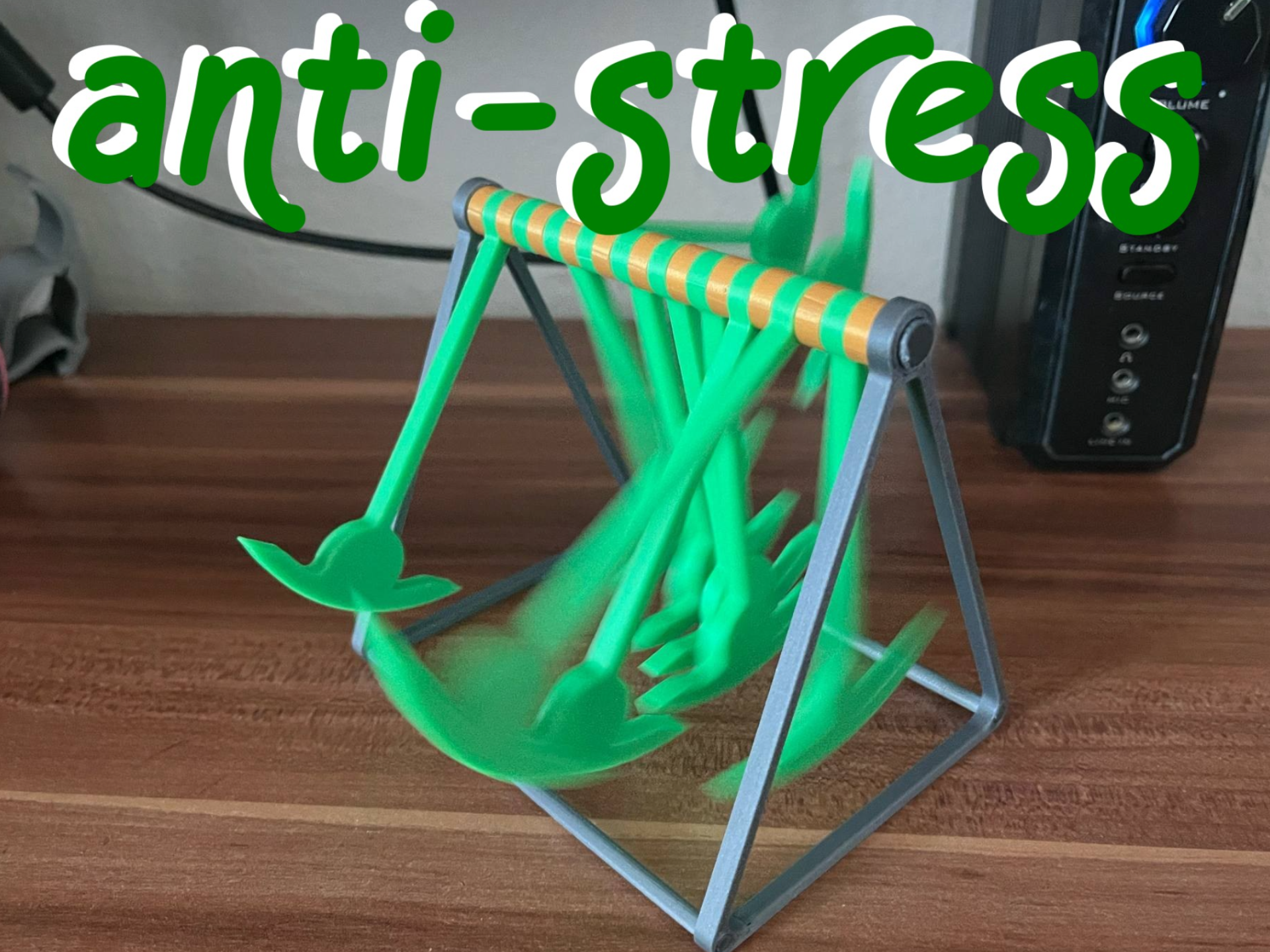 Newton's anti-stress pendulum