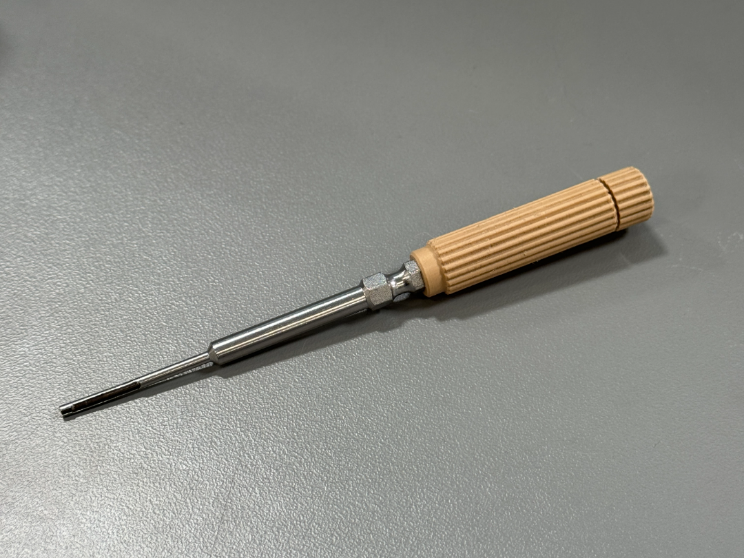 HEX KEY HANDLE with ROTATING BACK CAP
