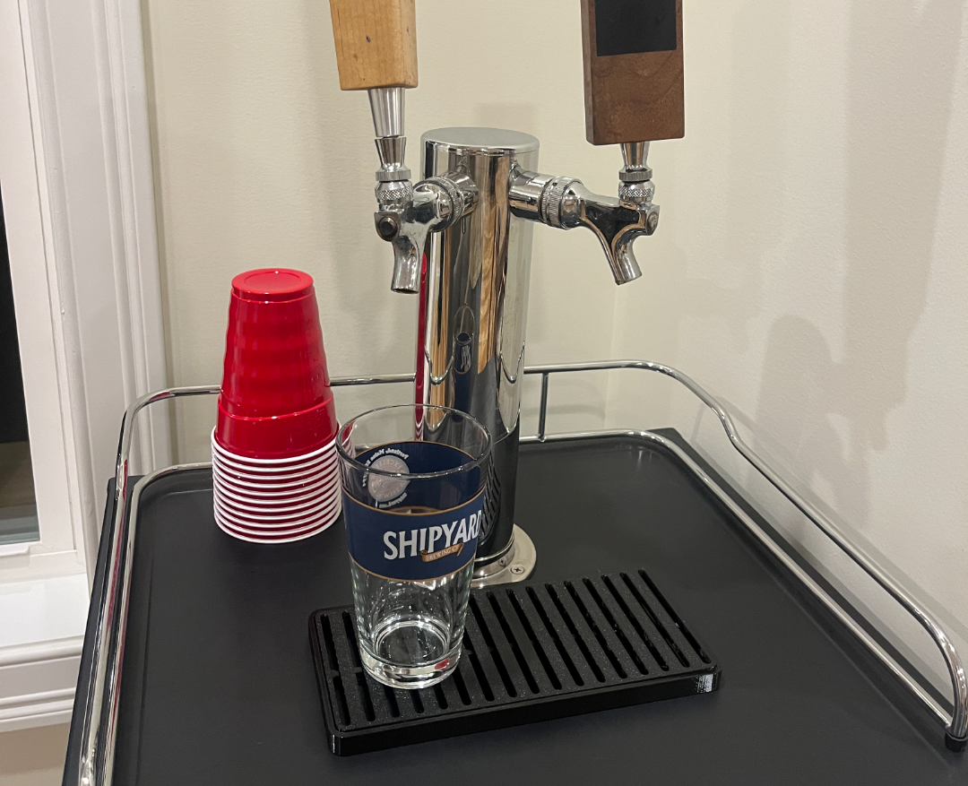 Kegerator drip tray