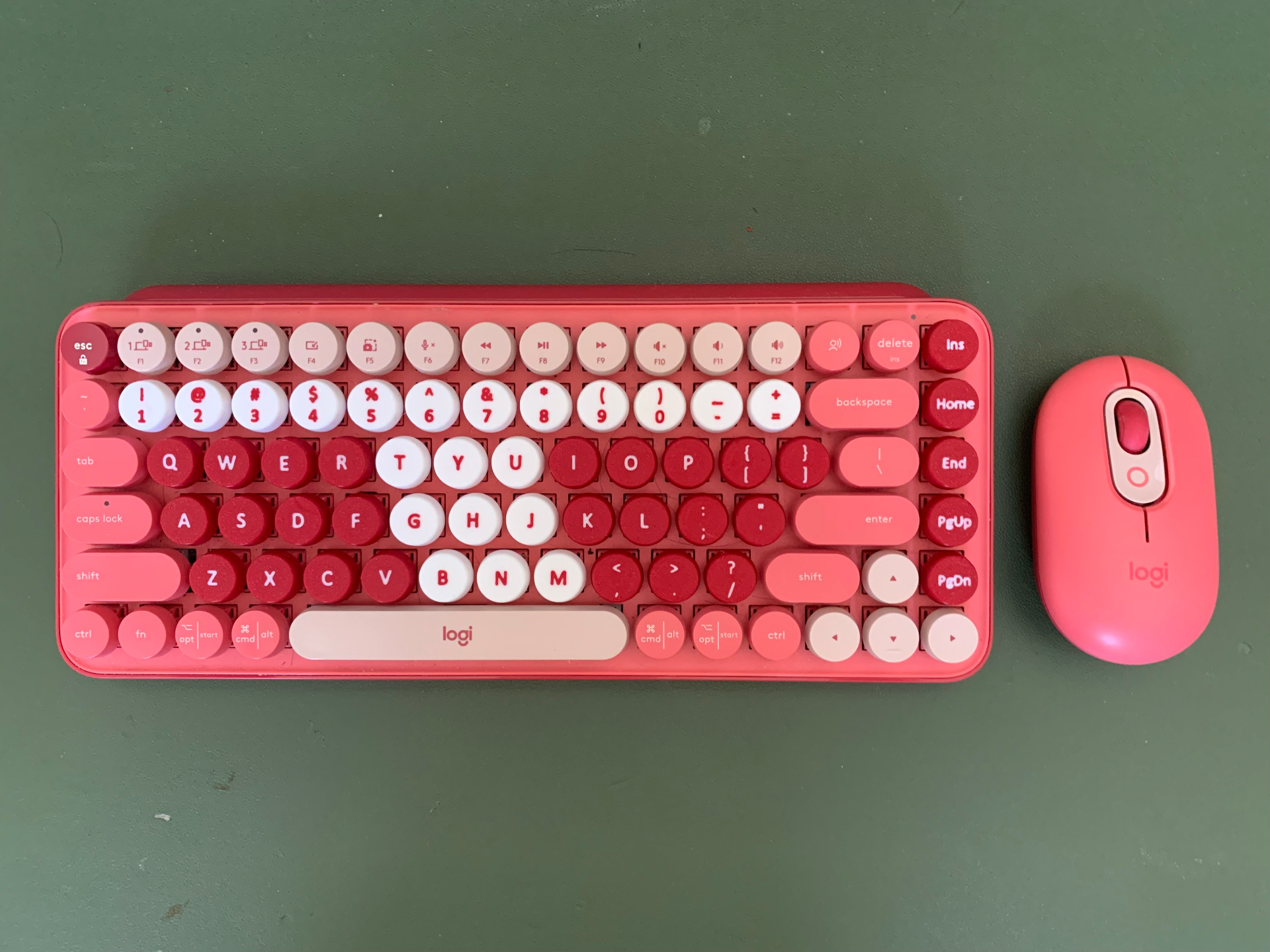 Logi Pop! Key Replacement Set: Functional & Clean