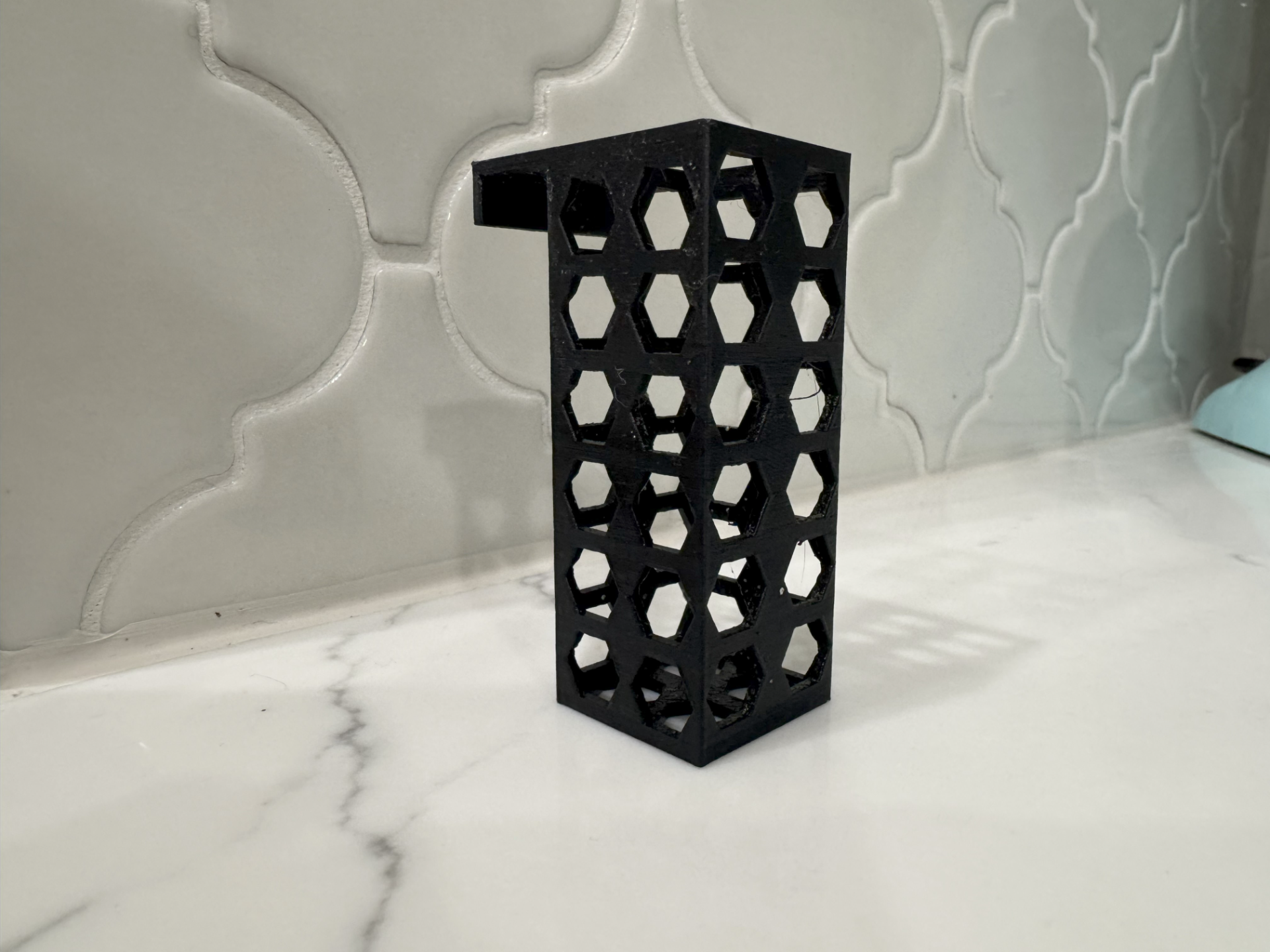 Frozen Cube Feeder V4