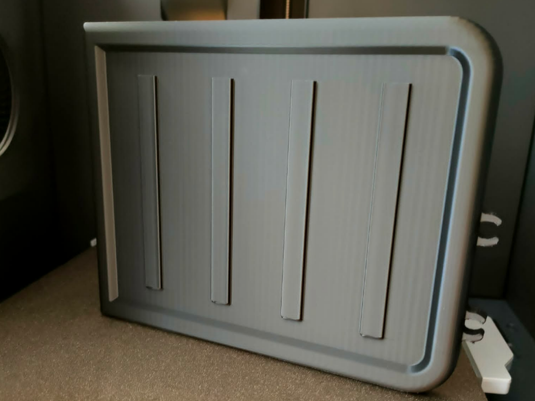 Bed shelf