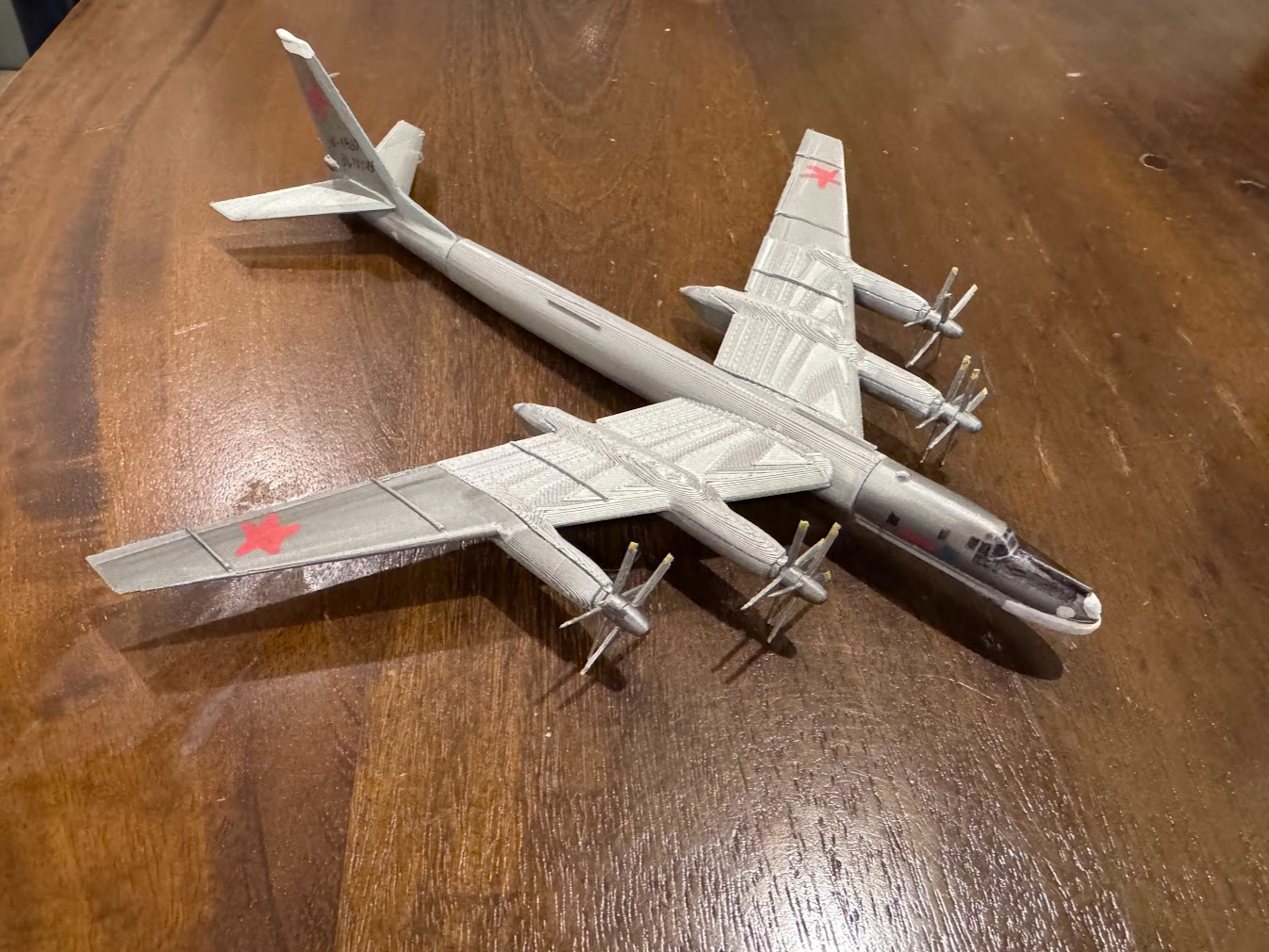 Tupolev TU-95 "Bear" 1:200
