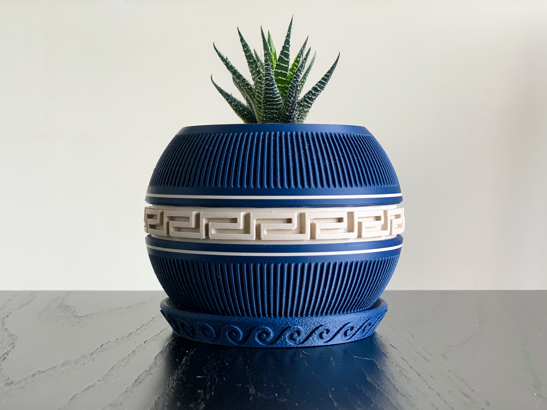 Olympia Planter