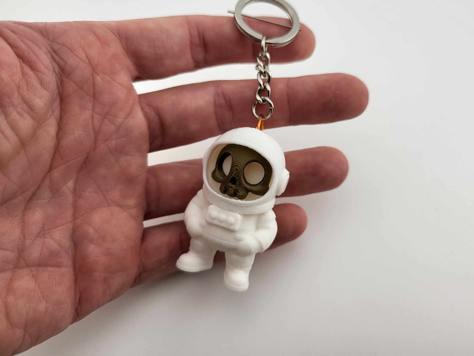 Astronaut Skeleton Keychain – Space Explorer v2