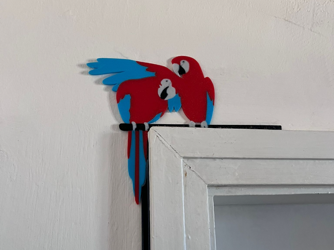 Colorfull Parrots door ornament corner