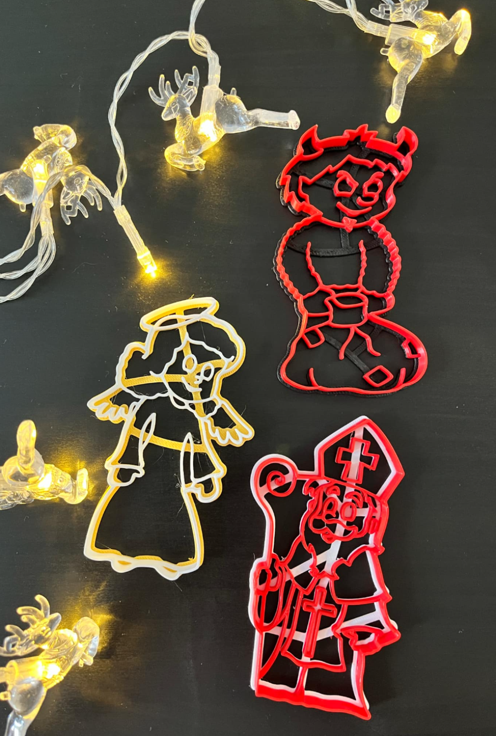 Mikuláš (St. Nicholas),Anděl (Angel),Čert (devil)