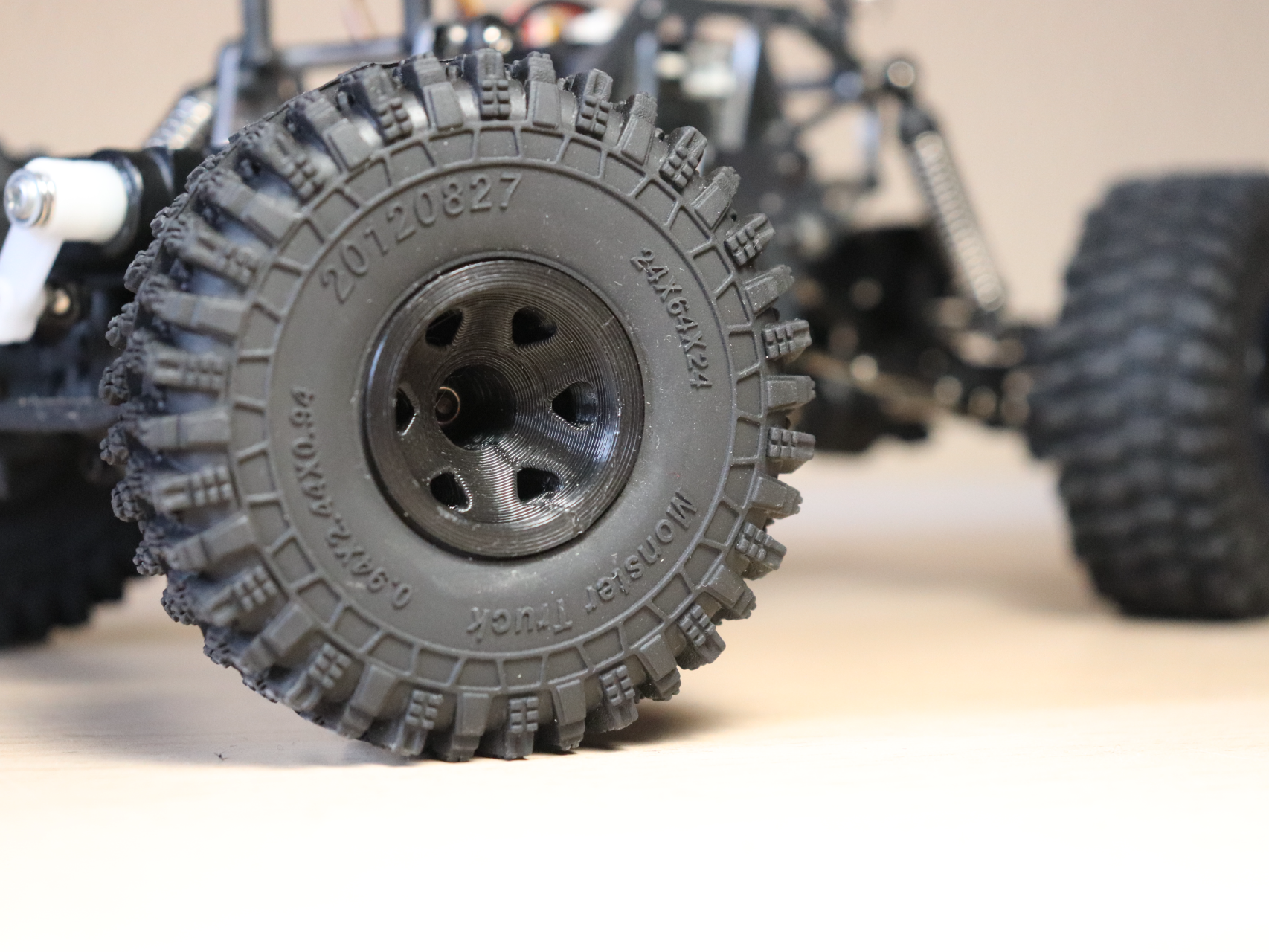 1/24 Crawler wheels (Tested on my HBX 2098B)