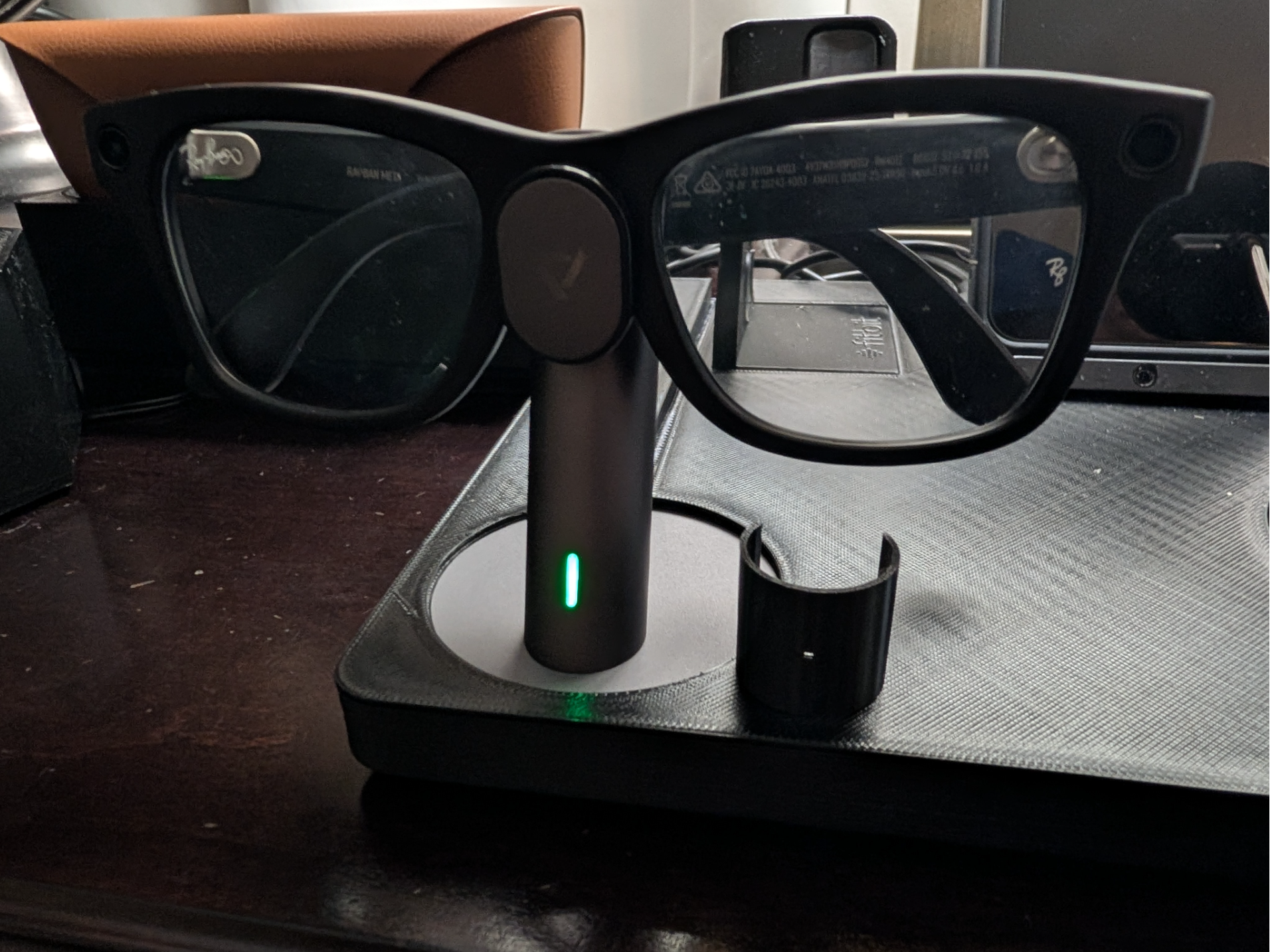 Carina S1 Ray-Ban Meta Charger LED Cover