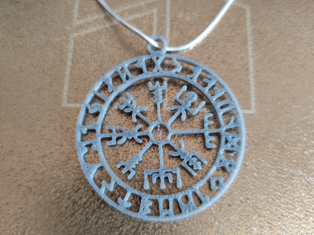 Norse Vegvisir Pendant