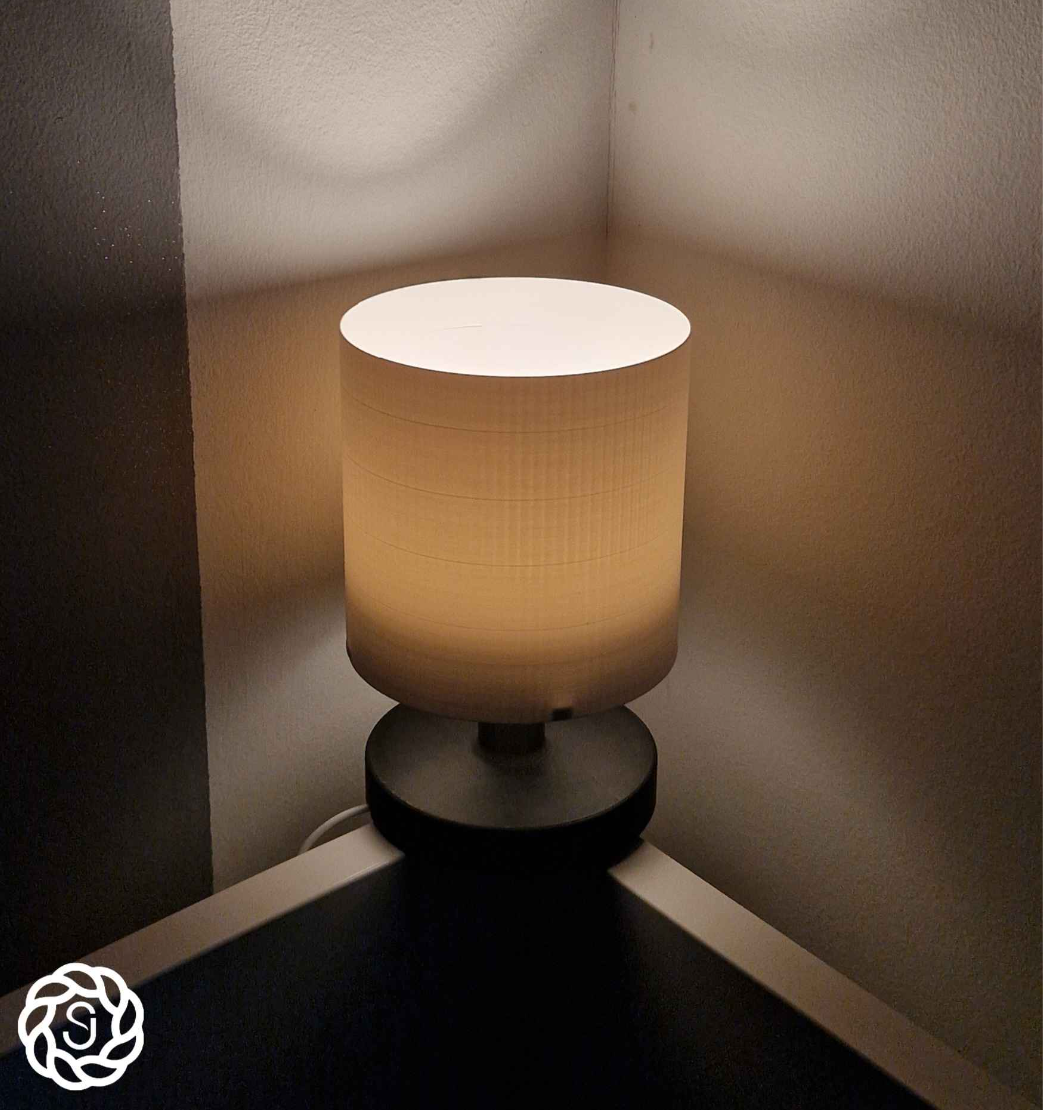 Desk lamp