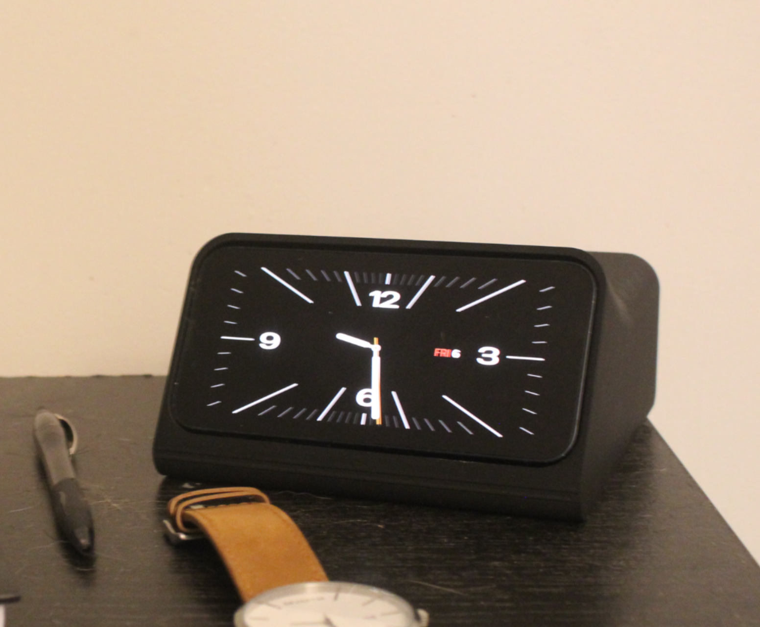 iPhone 13 Mini Standby Mode Dock