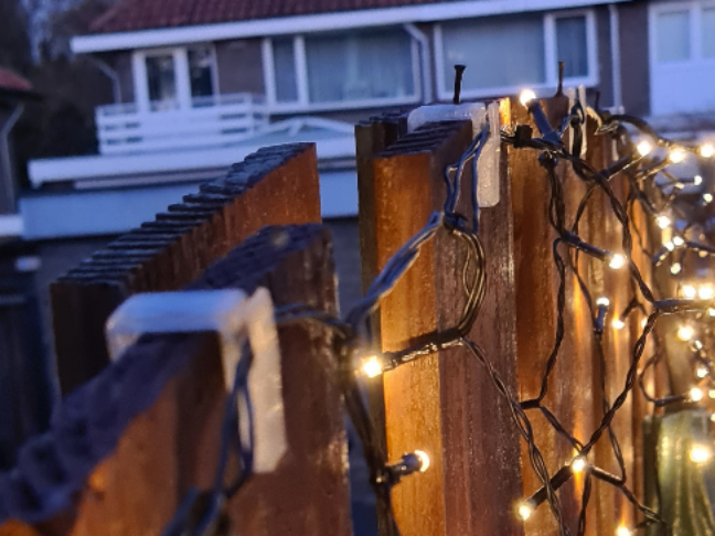 Christmas Lights Clips for Fence Top Attachment