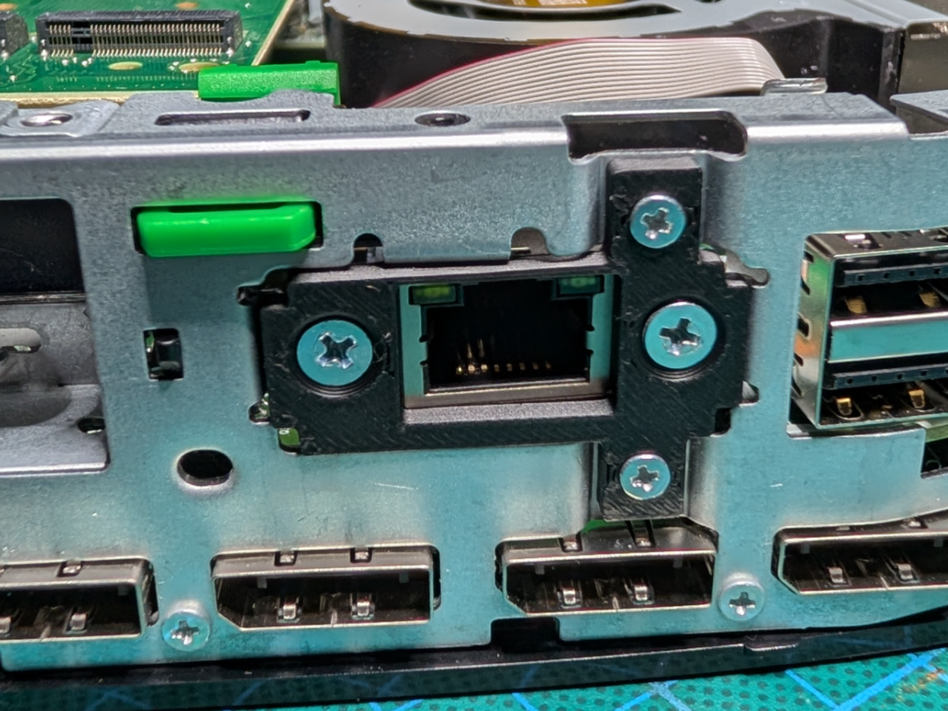 HP t740 Ethernet Port Mount for Optional Port