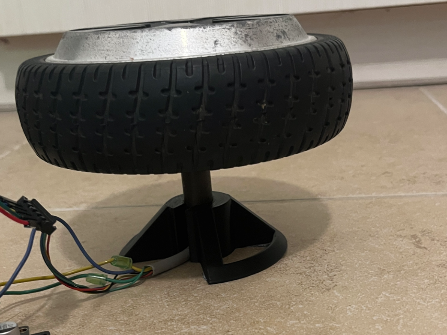 Hoverboard motor holder