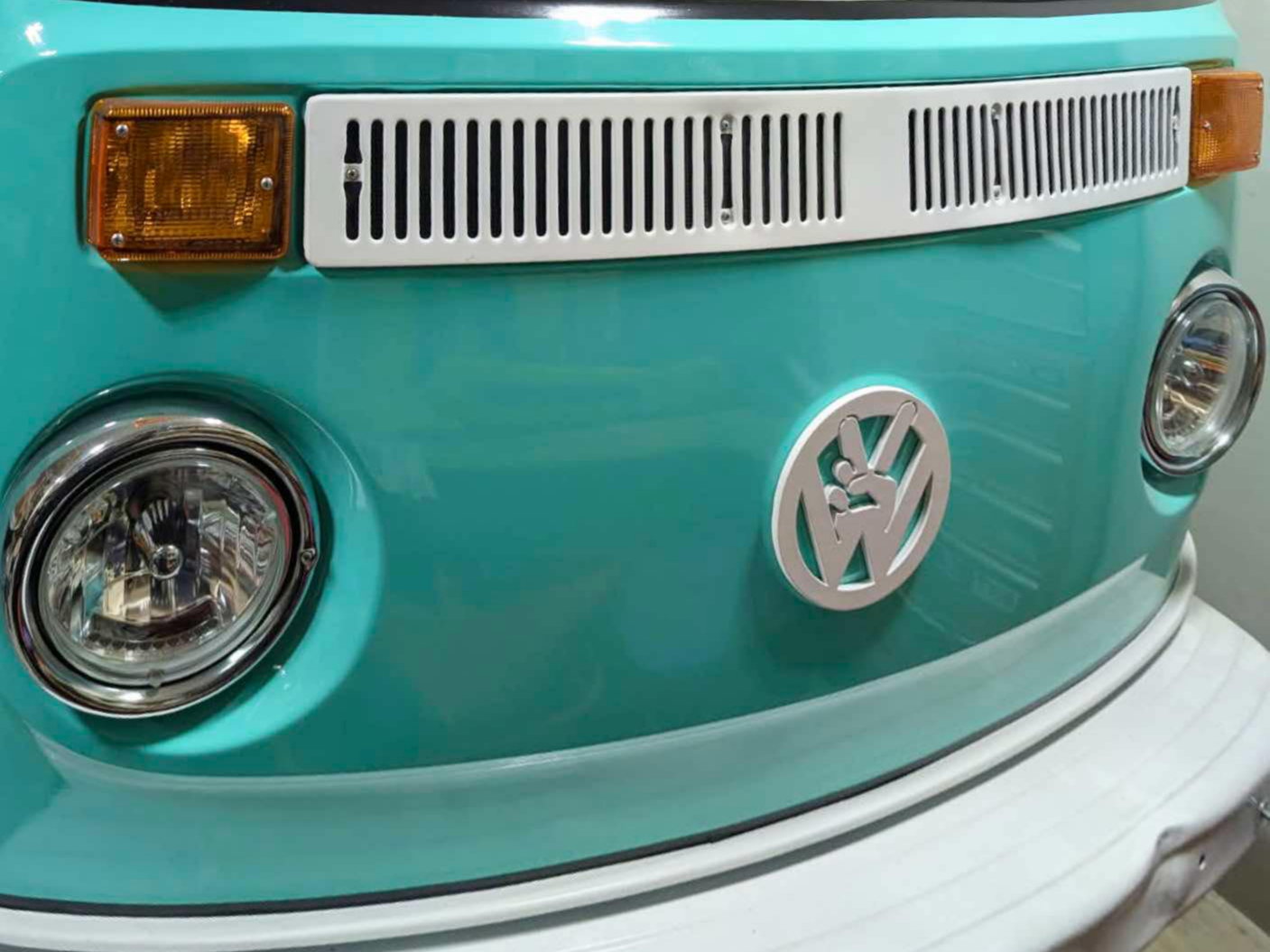 Volkswagen Peace Sign Keychain