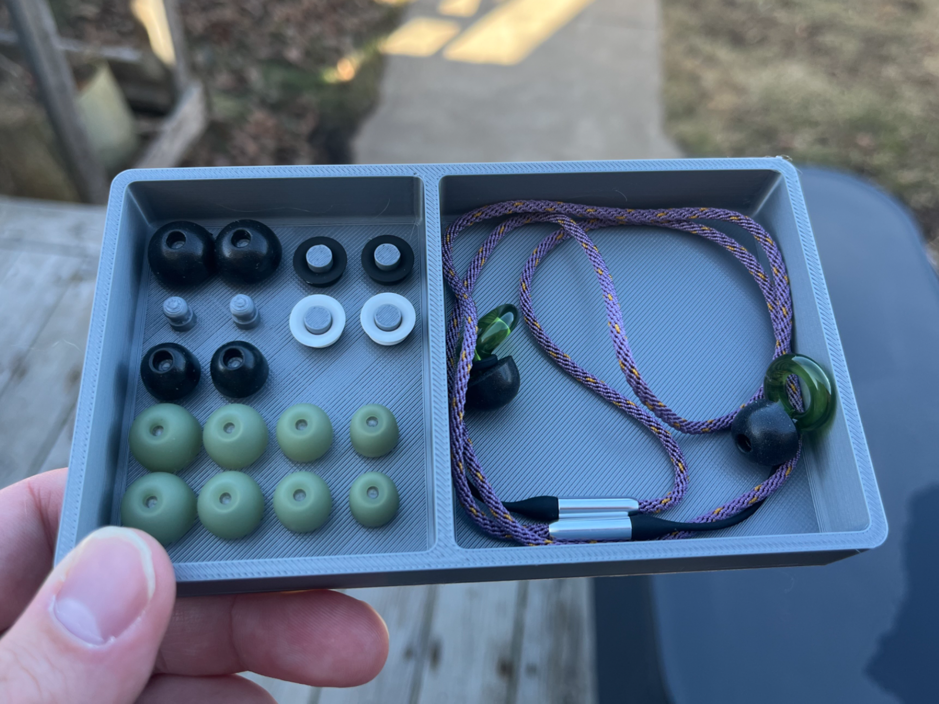 Loop Ear Plugs Case w/ Optional Lid V1