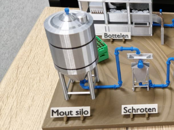 Malt Silo – Brewery Diorama