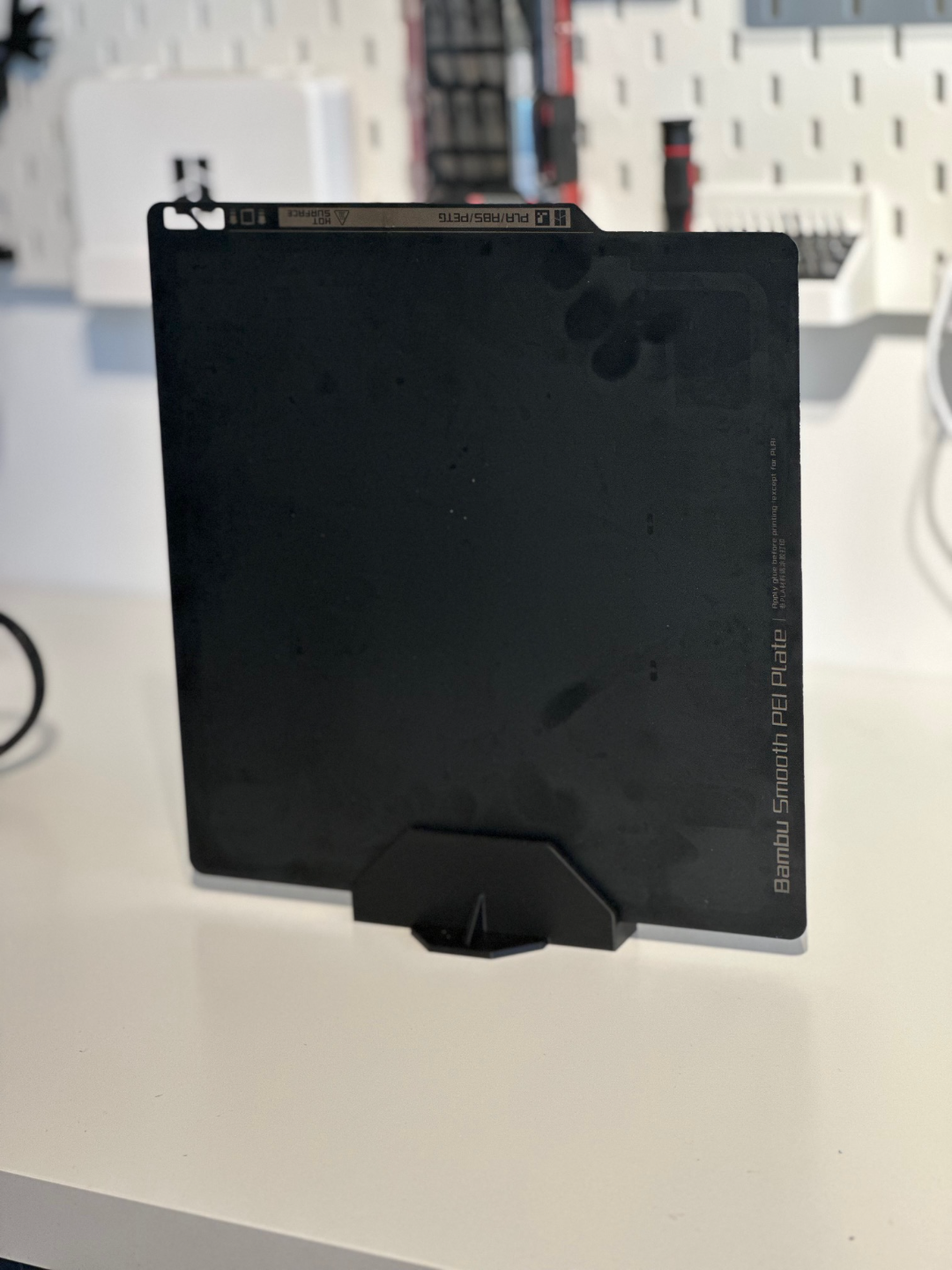 Build plate holder for 1 build plate
