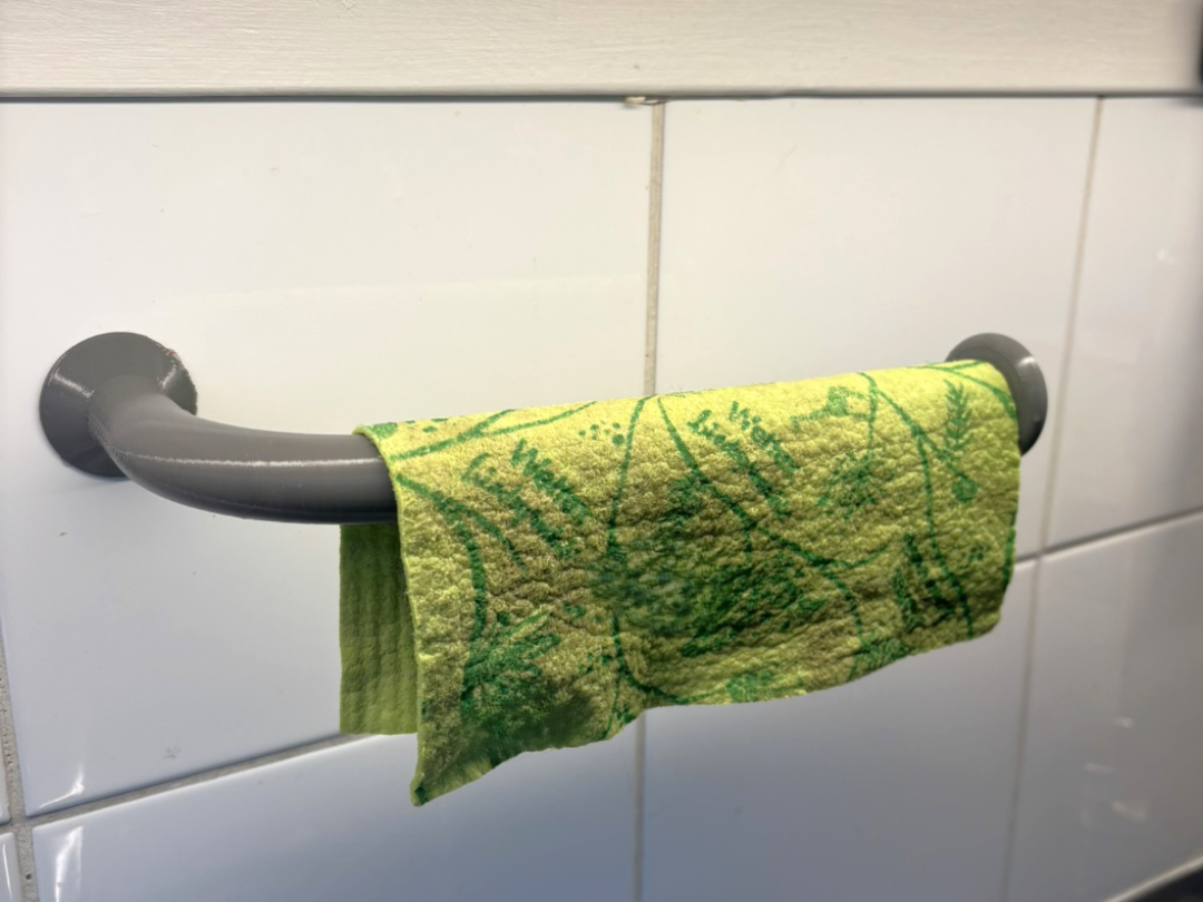 Dishcloth holder