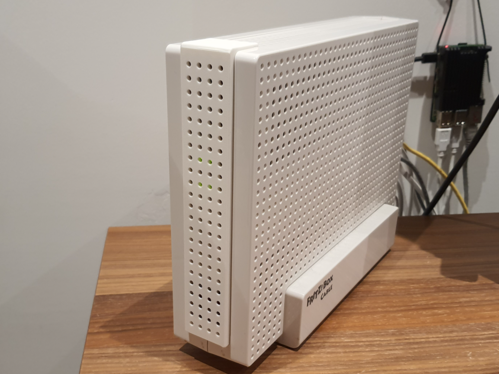 FritzBox 6690 Cover (kids safe)