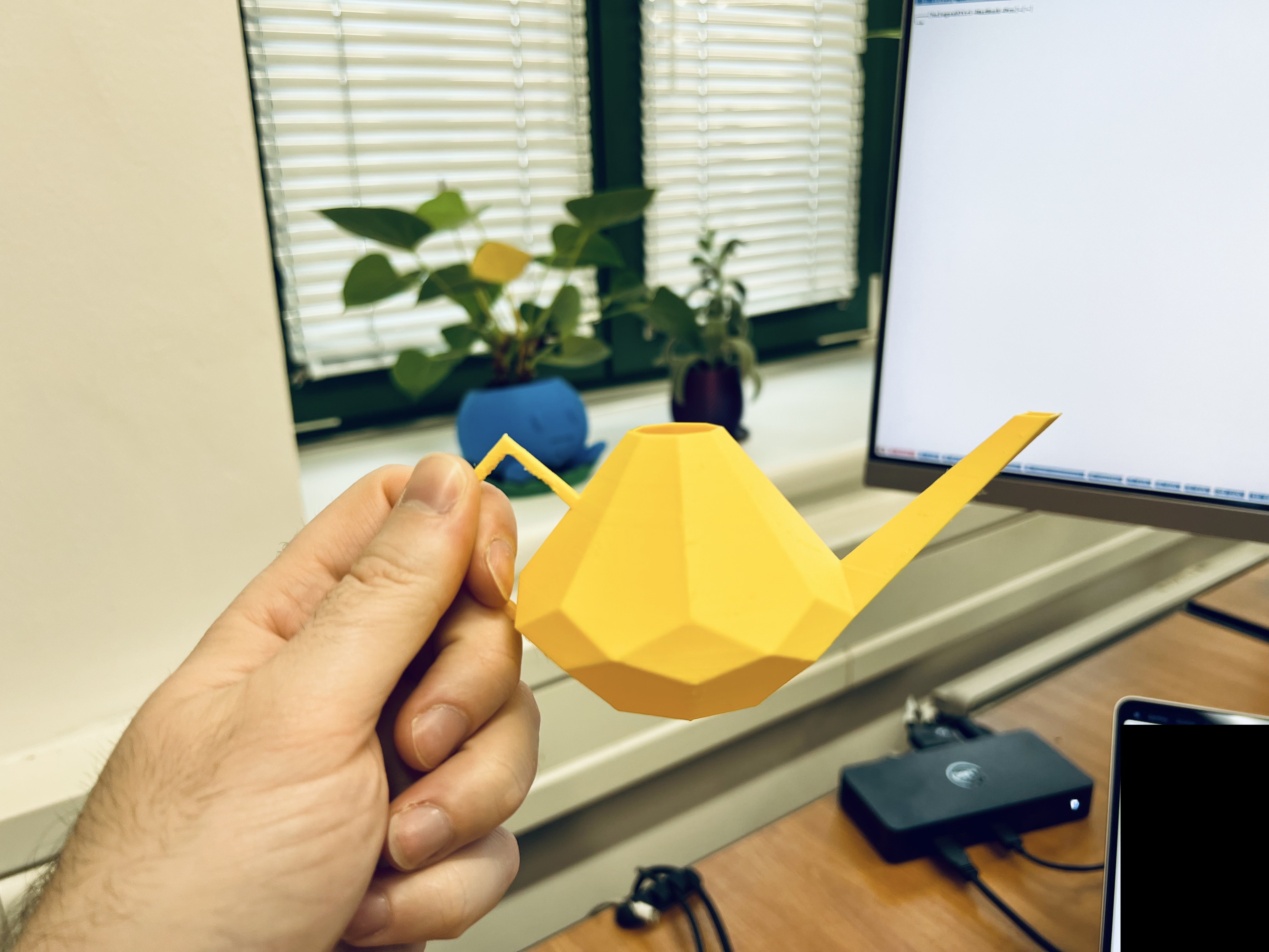 Diamond shaped small watering can